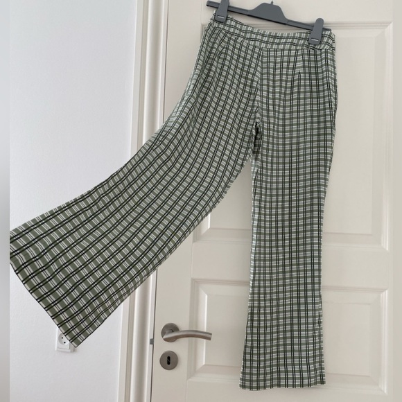Bimba Y Lola - Green and White Checkered Women's Pants - Picture 5 of 8